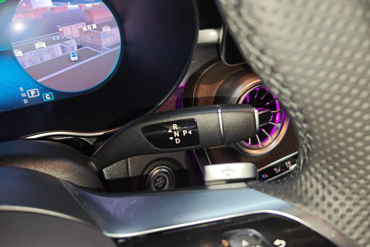 Used Mercedes-Benz GLC 2020 Facelift GLC 300 L 4MATIC Dynamic Edition