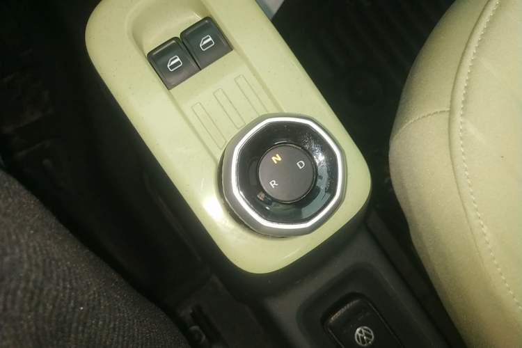 Used Geely Galaxy Panda 2023 Panda Mini 200km Dynamic Bear
