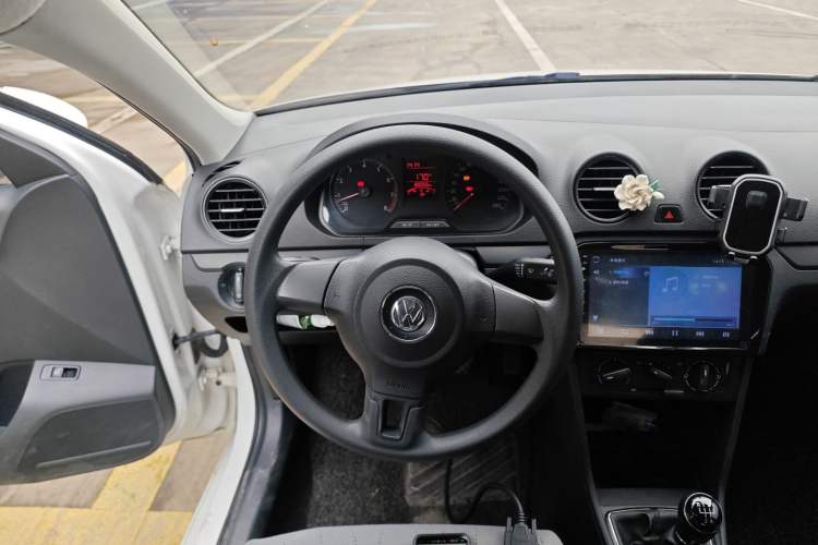 Used Volkswagen Jetta 2015 Value Edition 1.6L Manual Fashionable Style