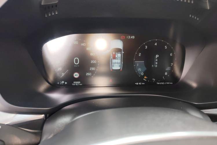 Used Volvo XC60 2019 T5 4x4 Smart Edition China V Standard