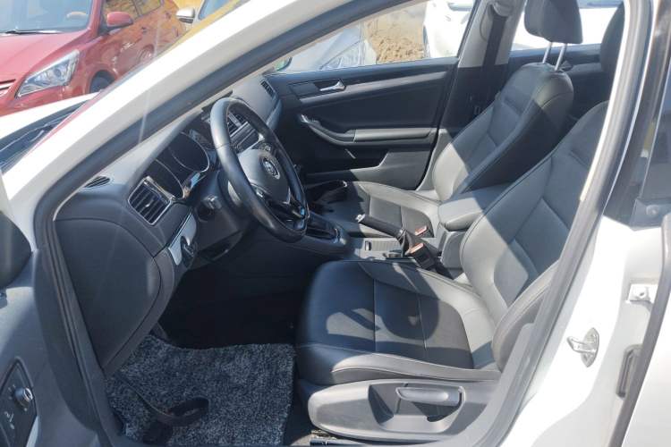 Used Volkswagen Sagitar 2017 1.6L Automatic Comfort Model