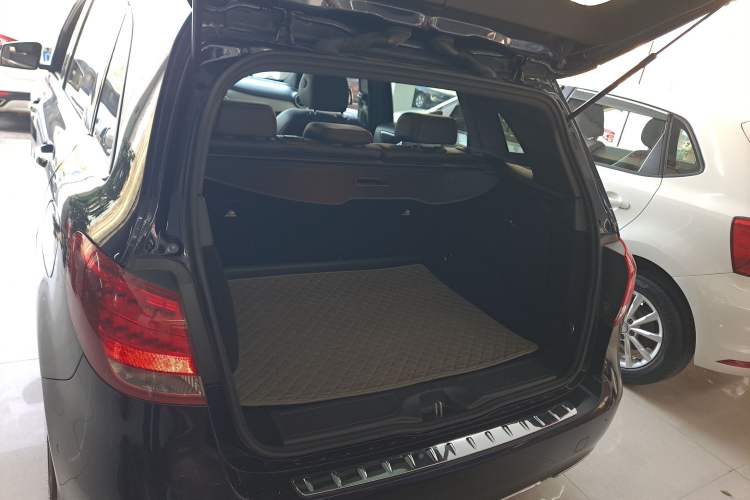 Used Mercedes-Benz B-Class 2017 B 200 Sport Edition