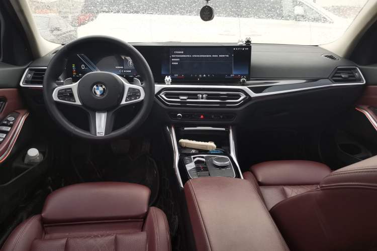 Used BMW 3 Series 2023 320i M Sport Package
