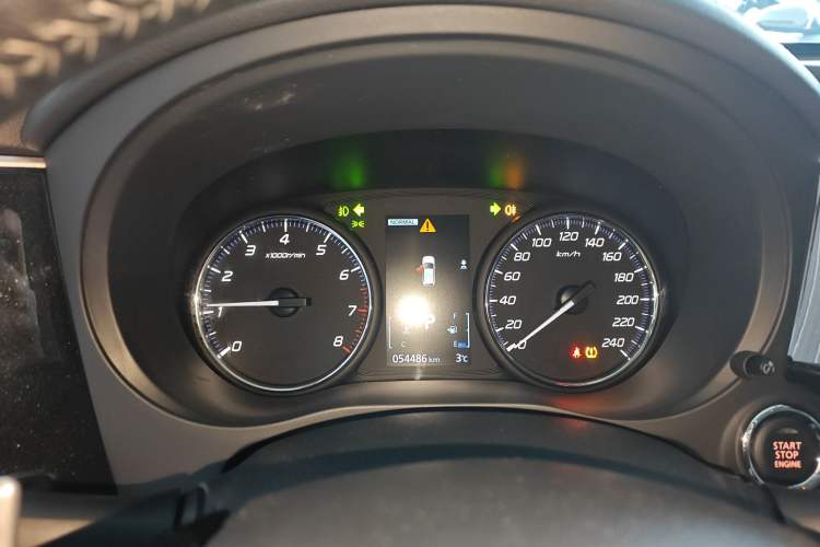 Used Mitsubishi Outlander 2021 2.4L 4x4 Zhi Xiang Edition 7 Seats
