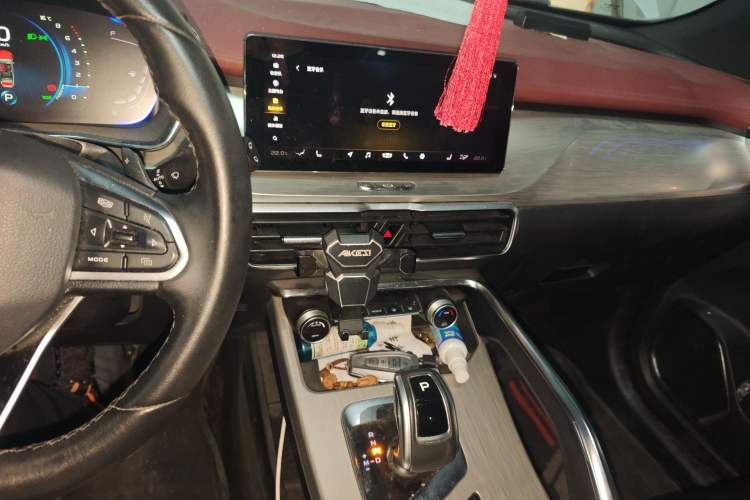 Used Geely Auto Coolray 2019 Sport Version 260T DCT Battle China VI Standard Audio And AC Panel