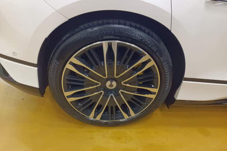 Used Denza Z9GT 2024 1100 Four-Wheel Drive Ultra Version