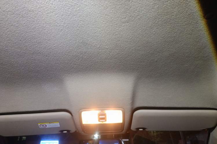 Used Toyota RAV4 2011 2.0L Automatic Classic Edition Headliner