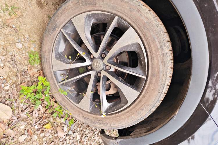 Used Brilliance V7 2018 280T DCT Luxury Model 5 Seats
