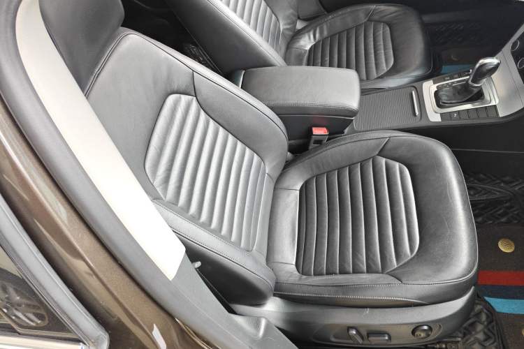 Used Volkswagen Magotan 2016 1.8TSI Smart Comfort Model
