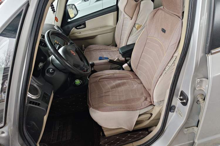 Used Suzuki SX4 S-Cross 2011 1.6L Manual Comfort Version
