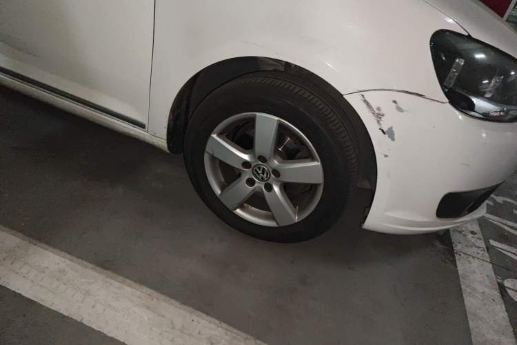 Used Volkswagen Touran 2013 1.4T DSG Comfort Edition 5-Seater Right Front Wheel Hub