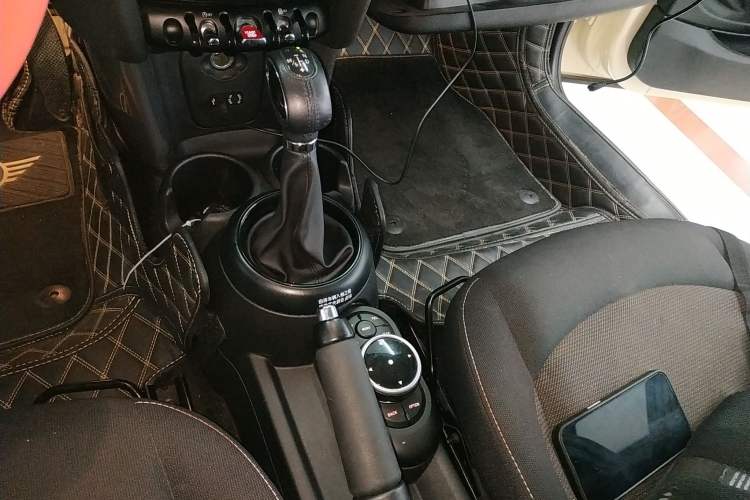 Used MINI MINI 2014 1.2T ONE