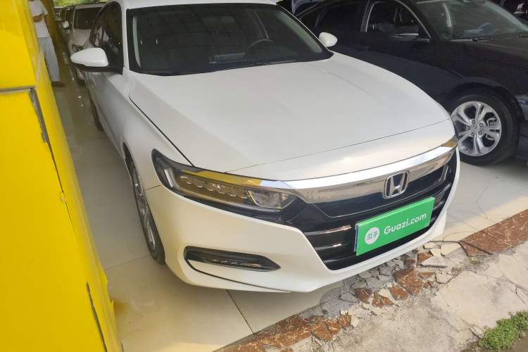 Used Honda Accord 2018 260TURBO Elite Edition China V Exterior 1