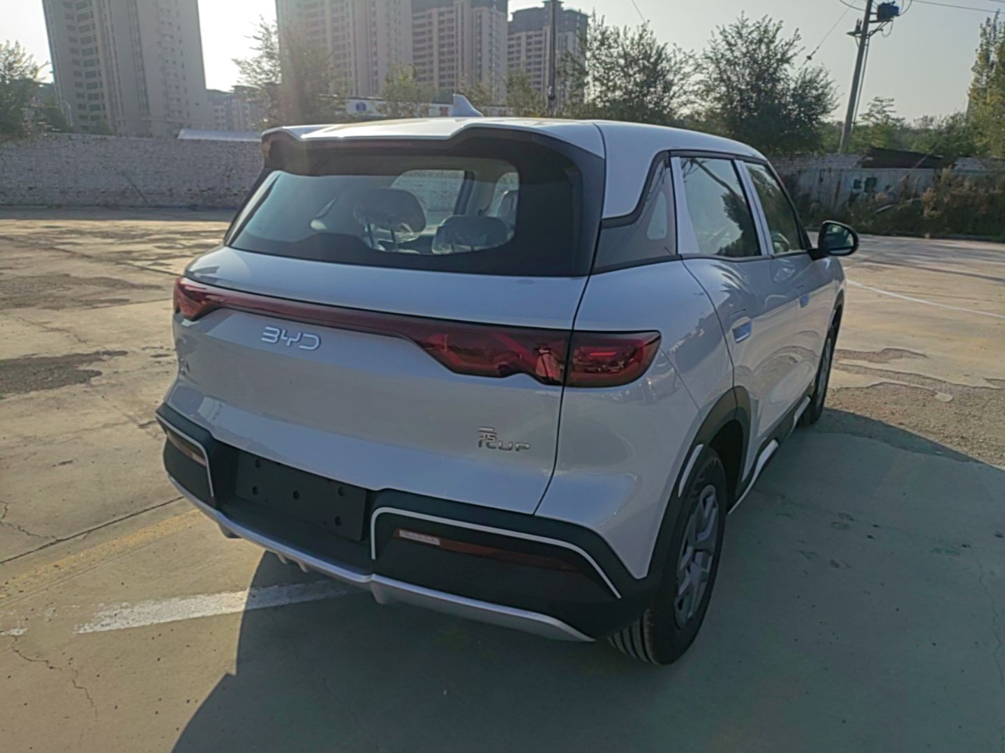 BYD Yuan UP 2027 Model Flying Edition 301KM Navigation Version — снимка 6