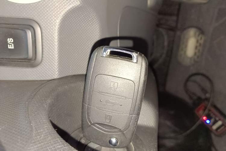 Used Wuling Hongguang MINIEV 2021 Macaron Fashion Model Lithium Iron Phosphate
