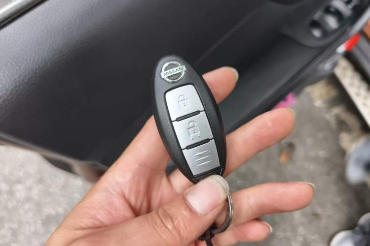 Used Nissan X-Trail 2014 2.0L CVT Comfort Edition 2WD
