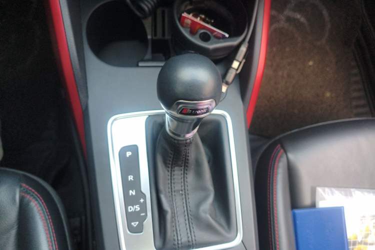 Used Audi Q2L 2018 35 TFSI Fashion Dynamic Version China VI Emission Standard
