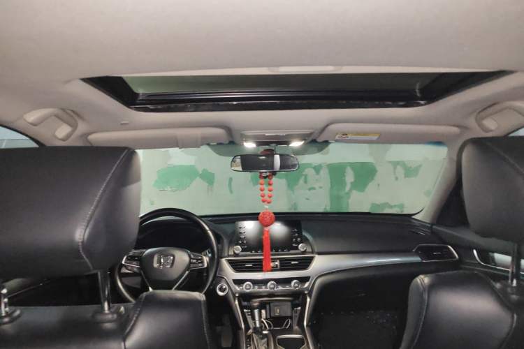 Used Honda Accord 2018 260TURBO Elite Edition China VI Headliner