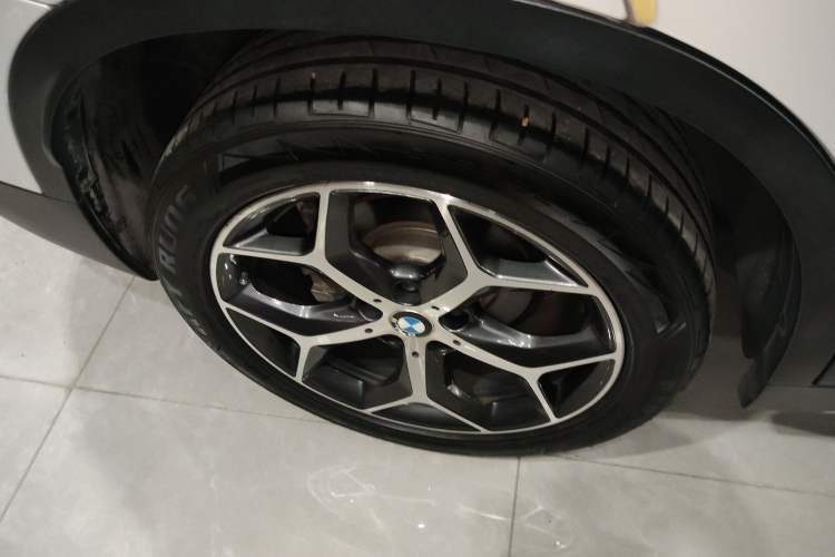 Used BMW X1 2019 sDrive18Li Premium Edition