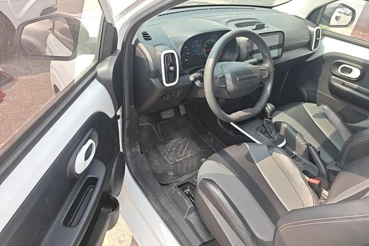 Used Roewe Clever 2022 311km QiQi BoBo Edition
