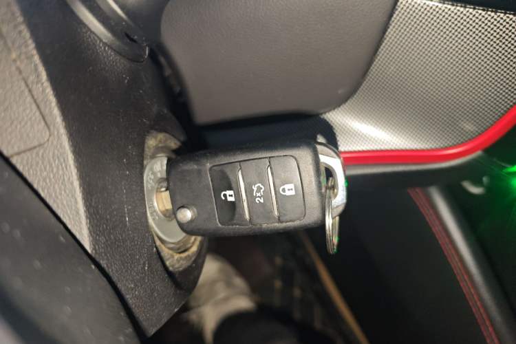 Used CHANGAN CS55 2017 1.5T Manual Colorful Edition
