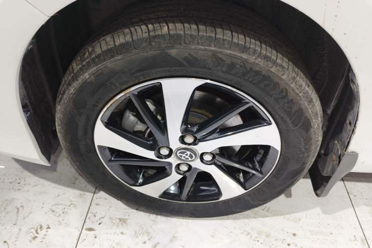 Used Toyota YARiS L Zhi Xuan 2019 1.5E CVT Dynamic Edition China VI compliant
