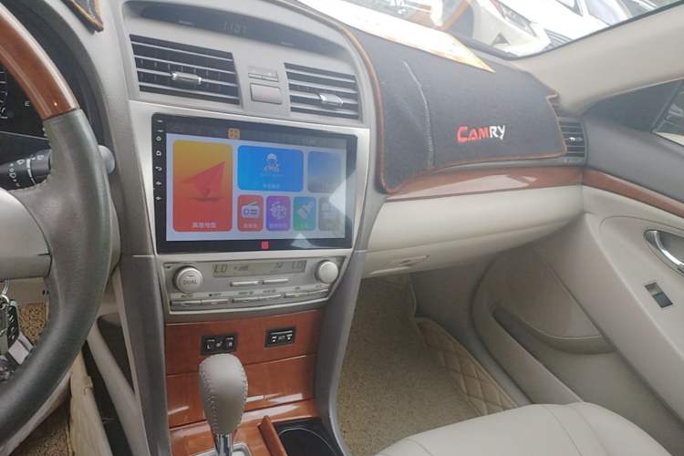Used Toyota Camry 2013 200G Classic Luxury Edition
