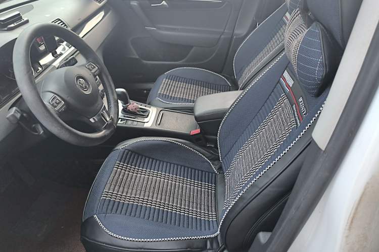 Used Volkswagen Magotan 2013 1.8TSI Prestige Model Left Front Seat