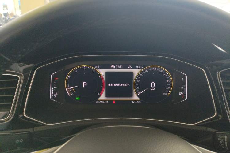 Used Volkswagen T-ROC 2021 280TSI DSG Two-Wheel Drive Comfort Connect Edition