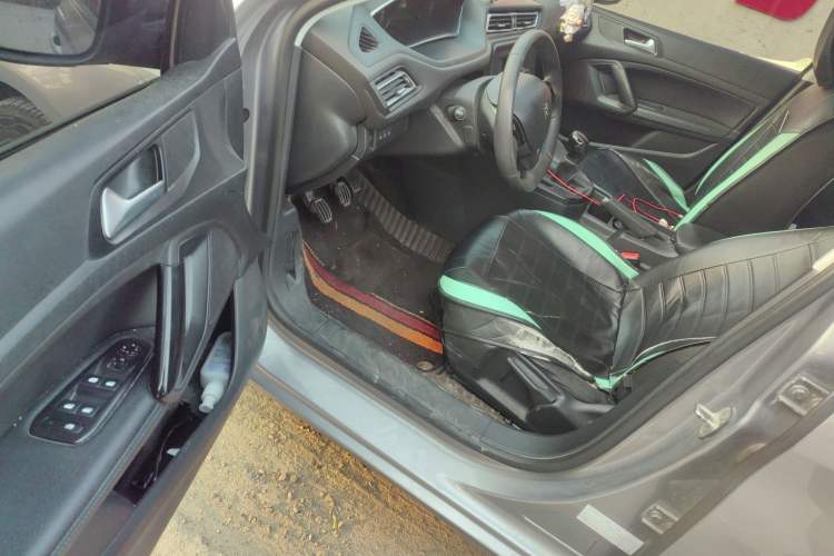 Used Peugeot 308 2016 1.6L Manual Fashion Edition Driver Seat