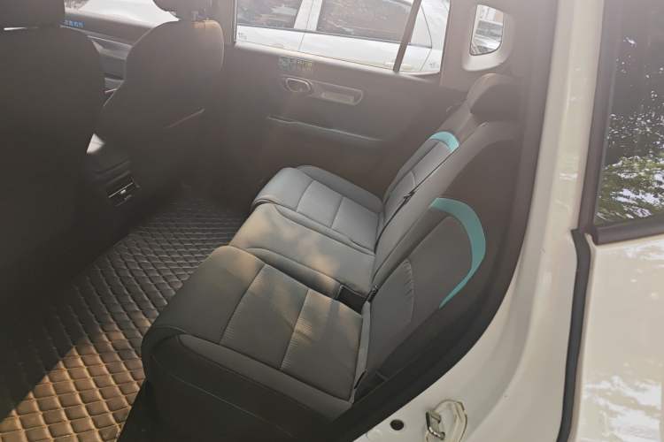 Used AION Y 2023 Plus 610 Enjoy Edition
