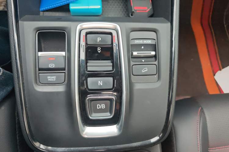 Used Honda CR-V 2024 2.0L eHEV Two-Wheel Drive Smart Edition