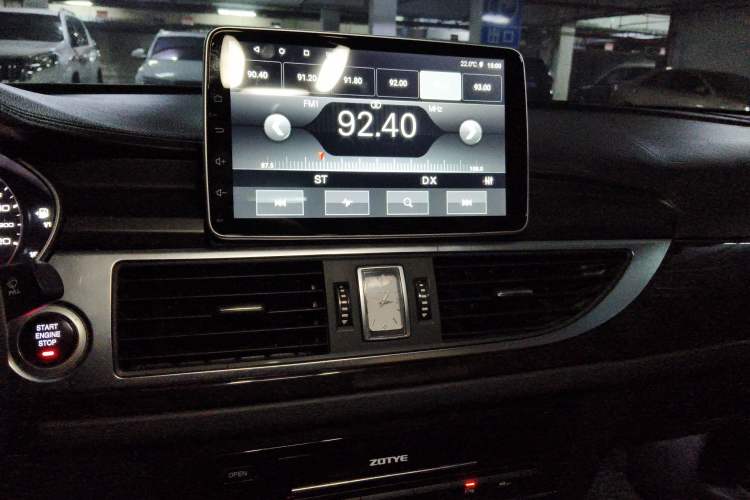 Used Zotye Z700 2016 1.8T DCT Elegant Version Audio And AC Panel