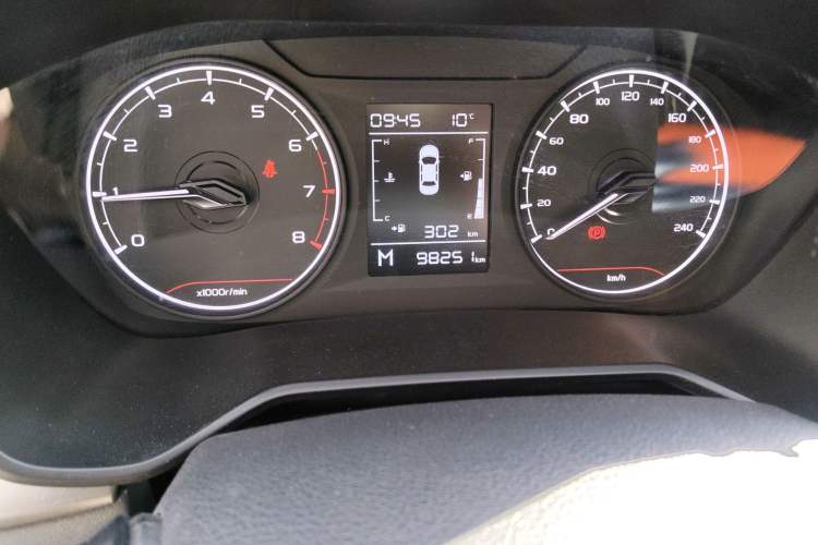 Used Geely Auto Vision X6 2021 PRO 1.4T Manual Luxury Model
