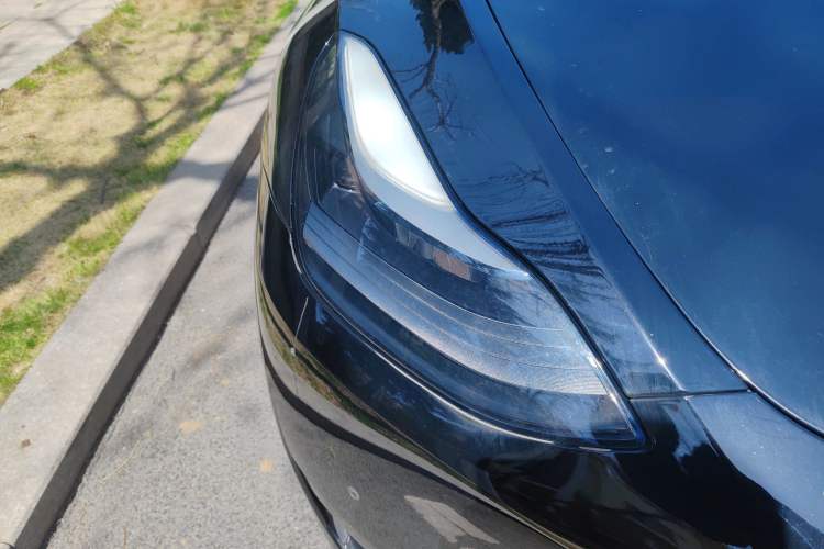 Used Tesla Model Y 2022 Rear-Wheel-Drive Version Right Front Headlight