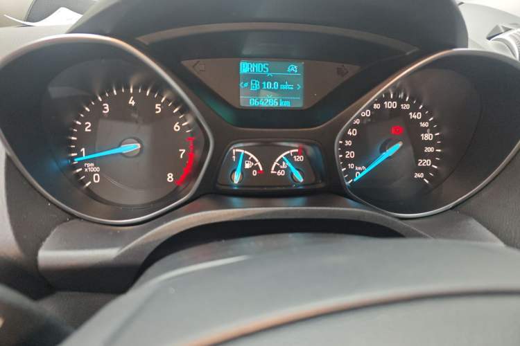 Used Ford Kuga 2019 EcoBoost 180 Two-Wheel-Drive Platinum Edition China VI Standard
