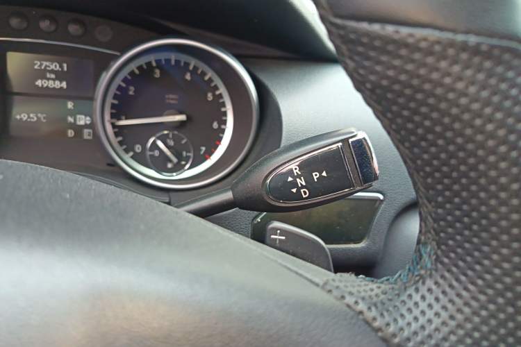 Used Mercedes-Benz R-Class 2017 R 400 4MATIC Exclusive Edition