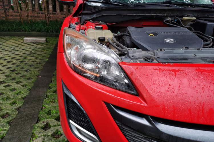 Used Mazda Mazda 3 2012 Hatchback 2.0L Automatic Luxury Model