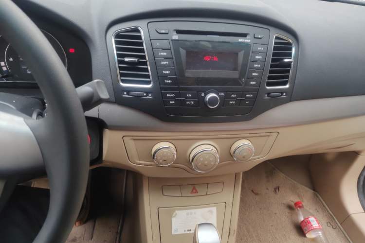 Used Roewe 350 2011 350S 1.5L Automatic Xunda Edition
