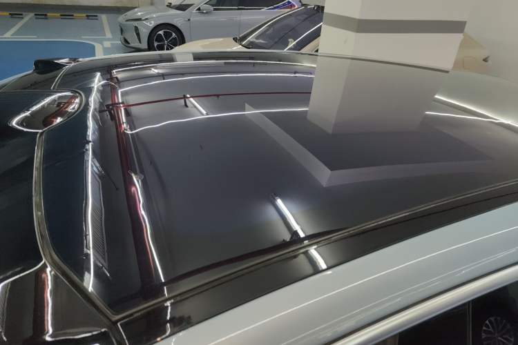 Used Nio ET5T 2024 75kWh Touring Roof