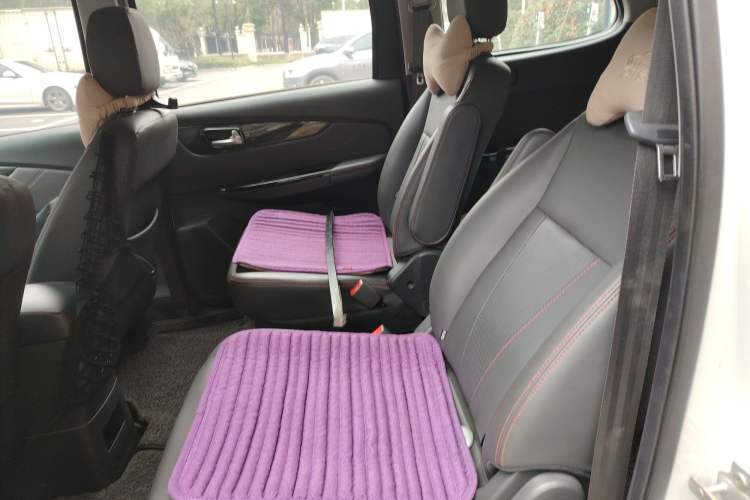 Used Foton Jiatu im8 2017 1.5L ZhiZun Model
