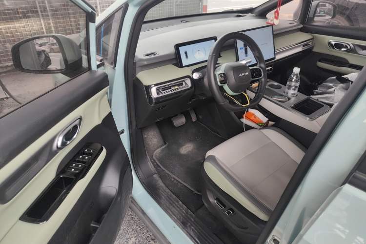 Used AION Y 2022 Plus 80 Smart Edition
