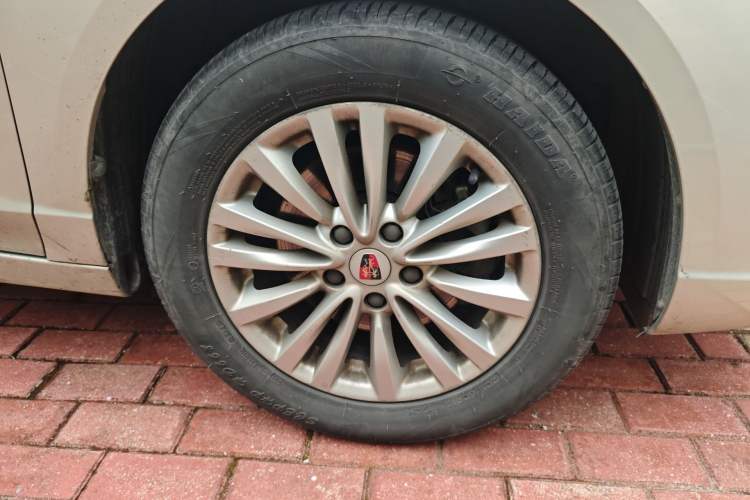 Used Roewe Ei5 2018 Internet Luxury Edition
