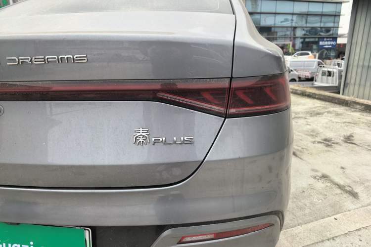 Used BYD Qin PLUS 2024 Honor Edition EV 510KM Beyond Model