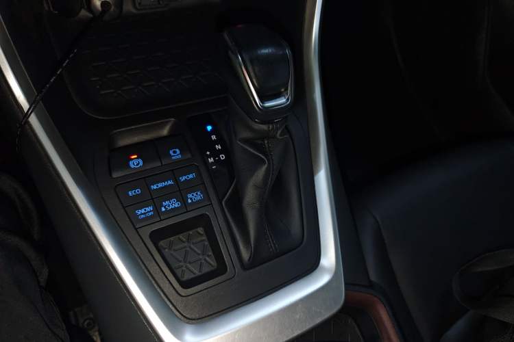 Used Toyota RAV4 2021 2.0L CVT 4x4 Style PLUS Edition