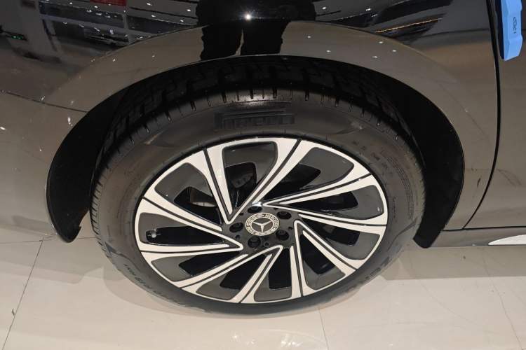 Used Mercedes-Benz E-Class 2025 E 300 L Luxury Model