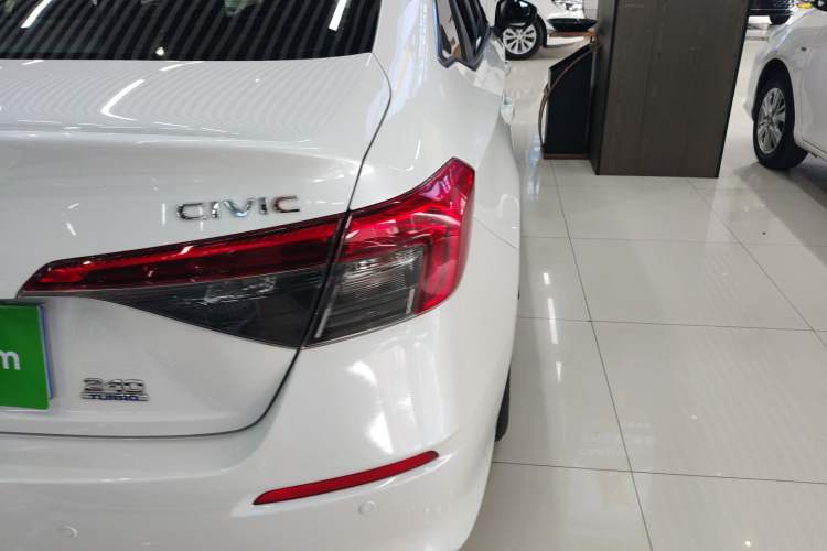 Used Honda Civic 2023 240TURBO CVT Dynamic Edition Exterior 3