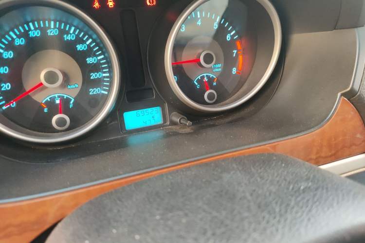 Used Buick Excelle 2013 1.5L Manual Luxury Model
