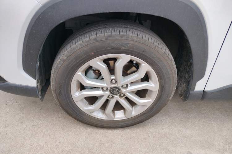 Used Toyota FRONTLANDER 2023 2.0L CVT Elite Edition Left Front Wheel Hub