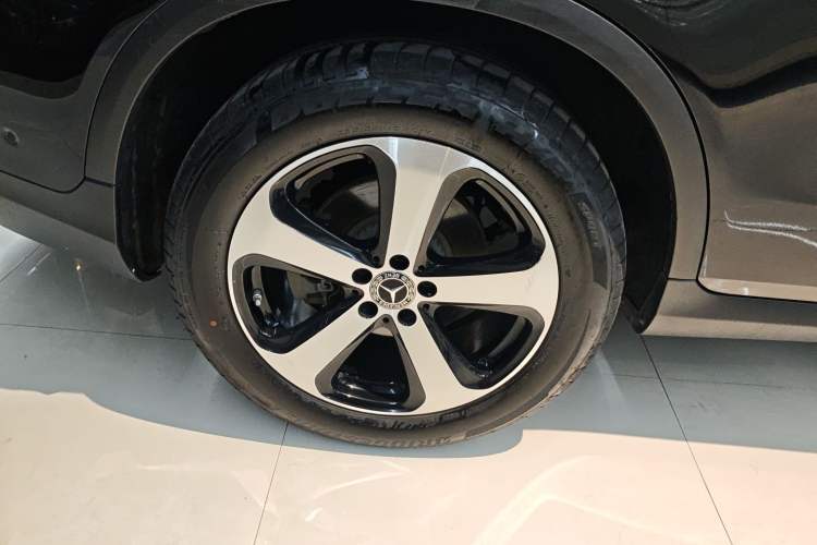 Used Mercedes-Benz GLC 2022 Second Facelift GLC 260 L 4MATIC Dynamic Edition
